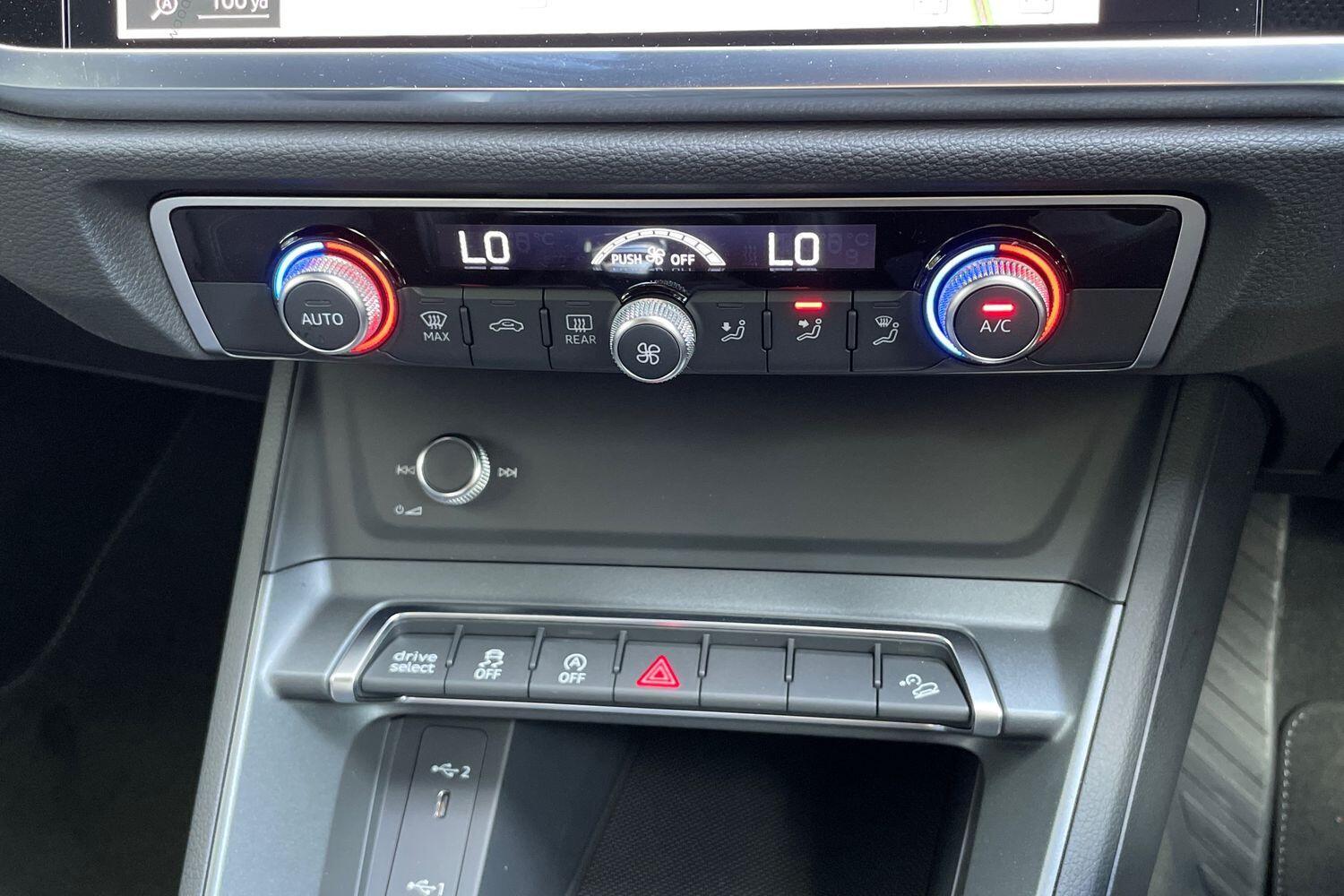 Used Audi Q3 for sale - 76658681: Photo 38