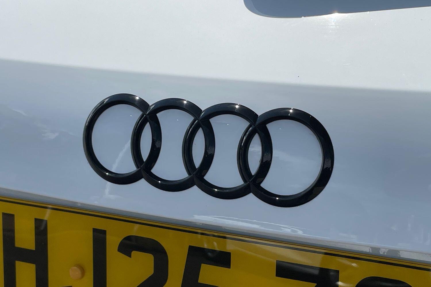 Used Audi Q3 for sale - 76658681: Photo 50