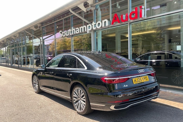 Used Audi A8 2025 for sale - 76247497: Photo 8