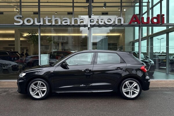 Used Audi A1 2023 for sale - 75507089: Photo 9
