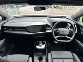 Used Audi Q4 e-tron 2024 for sale - 75140062: Photo