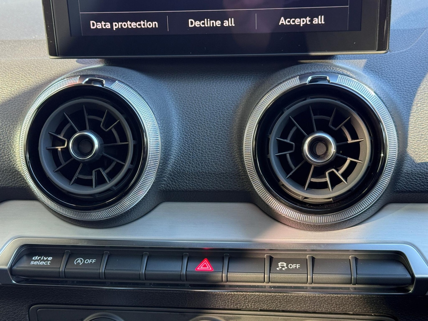 Used Audi Q2 2025 for sale - 76886260: Photo 17