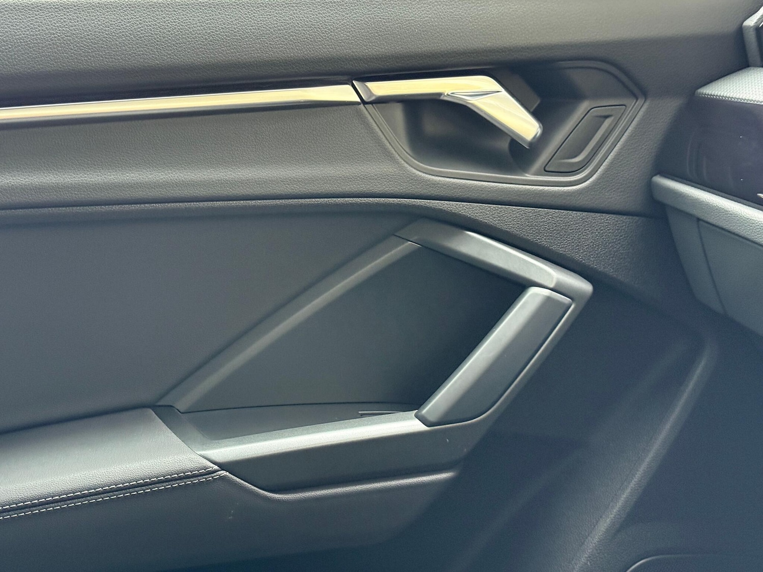 Used Audi Q3 2022 for sale - 76886559: Photo 25