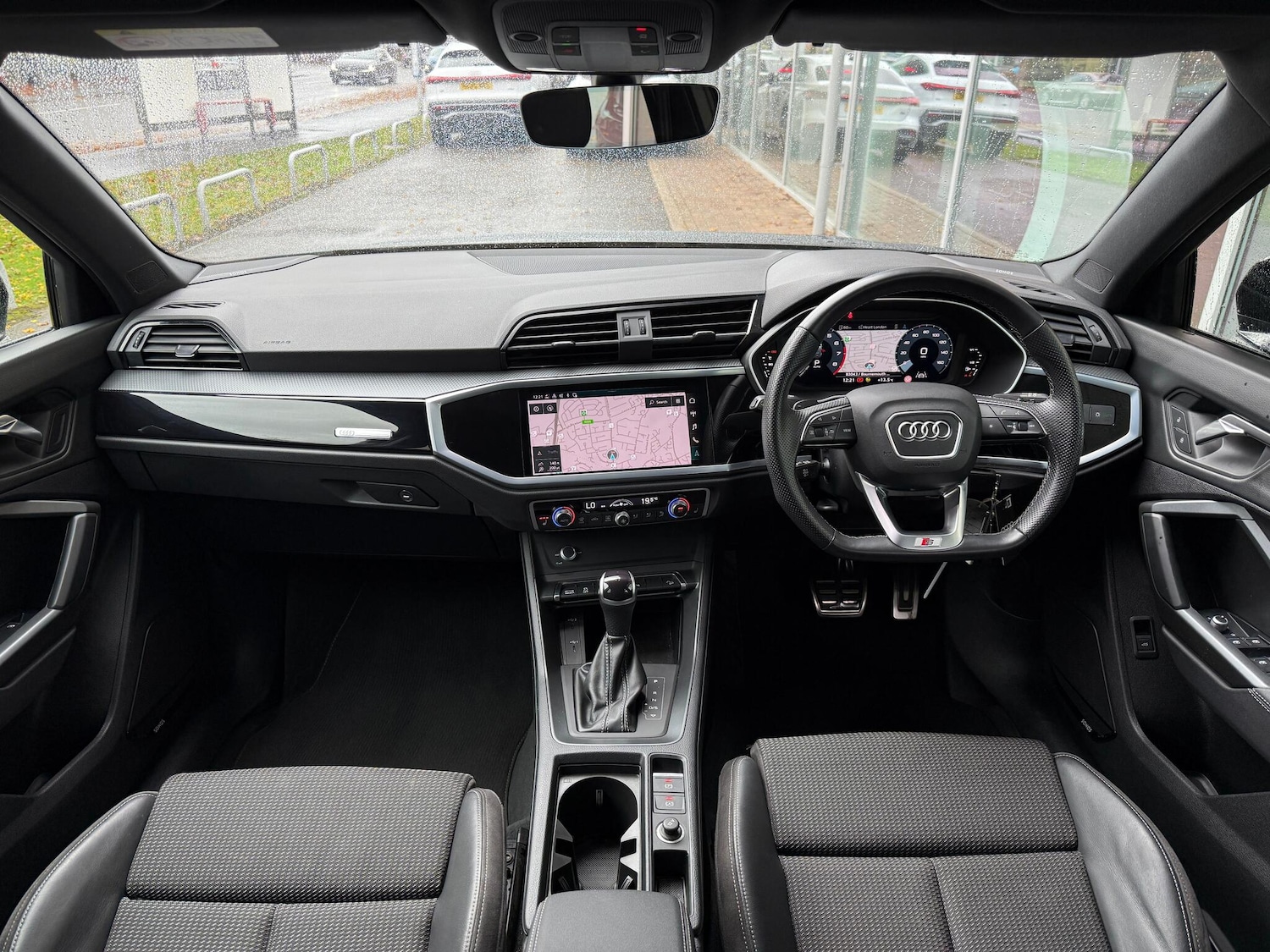 Used Audi Q3 2022 for sale - 76886559: Photo 3