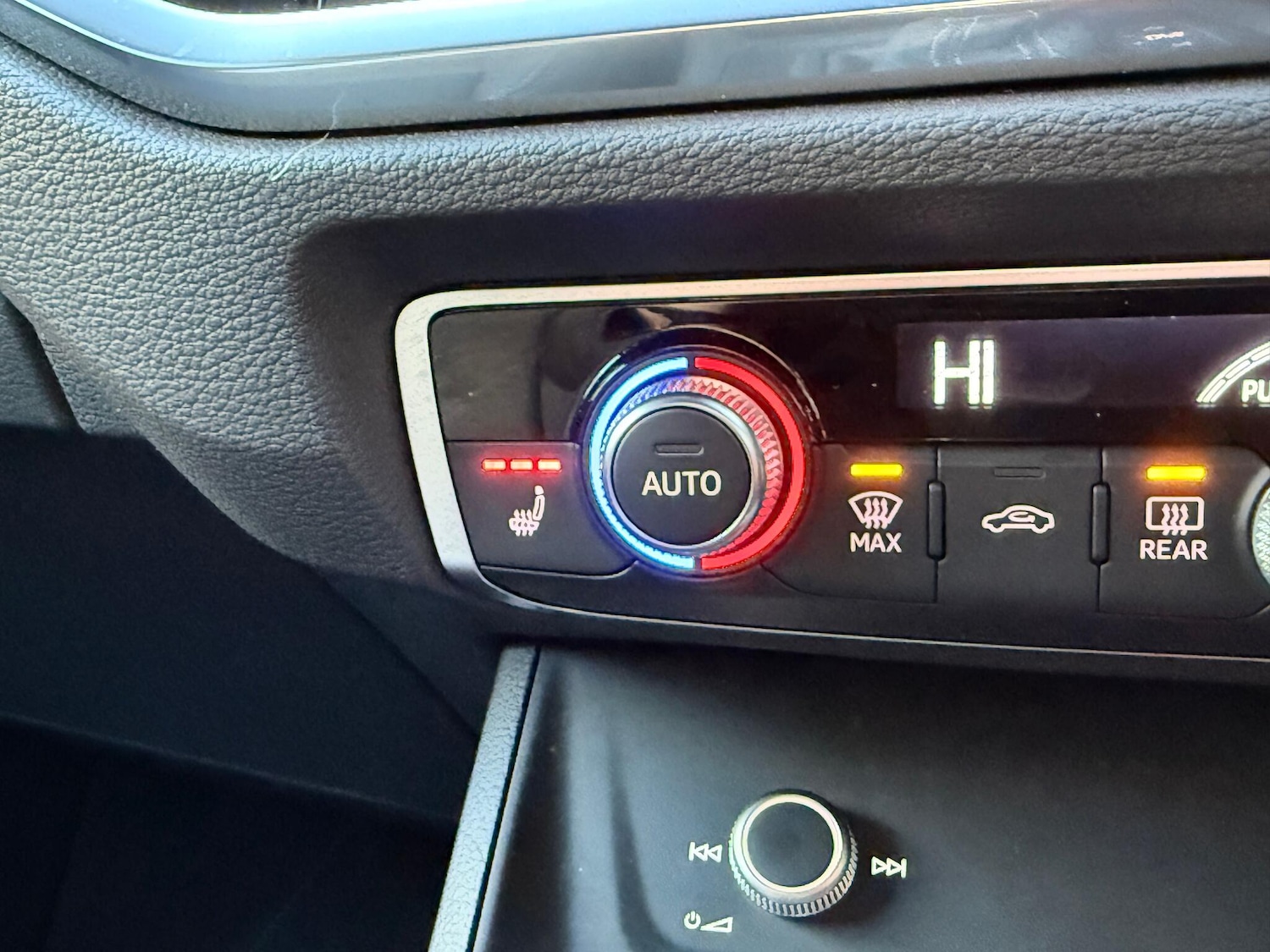 Used Audi Q3 2021 for sale - 76801683: Photo 7