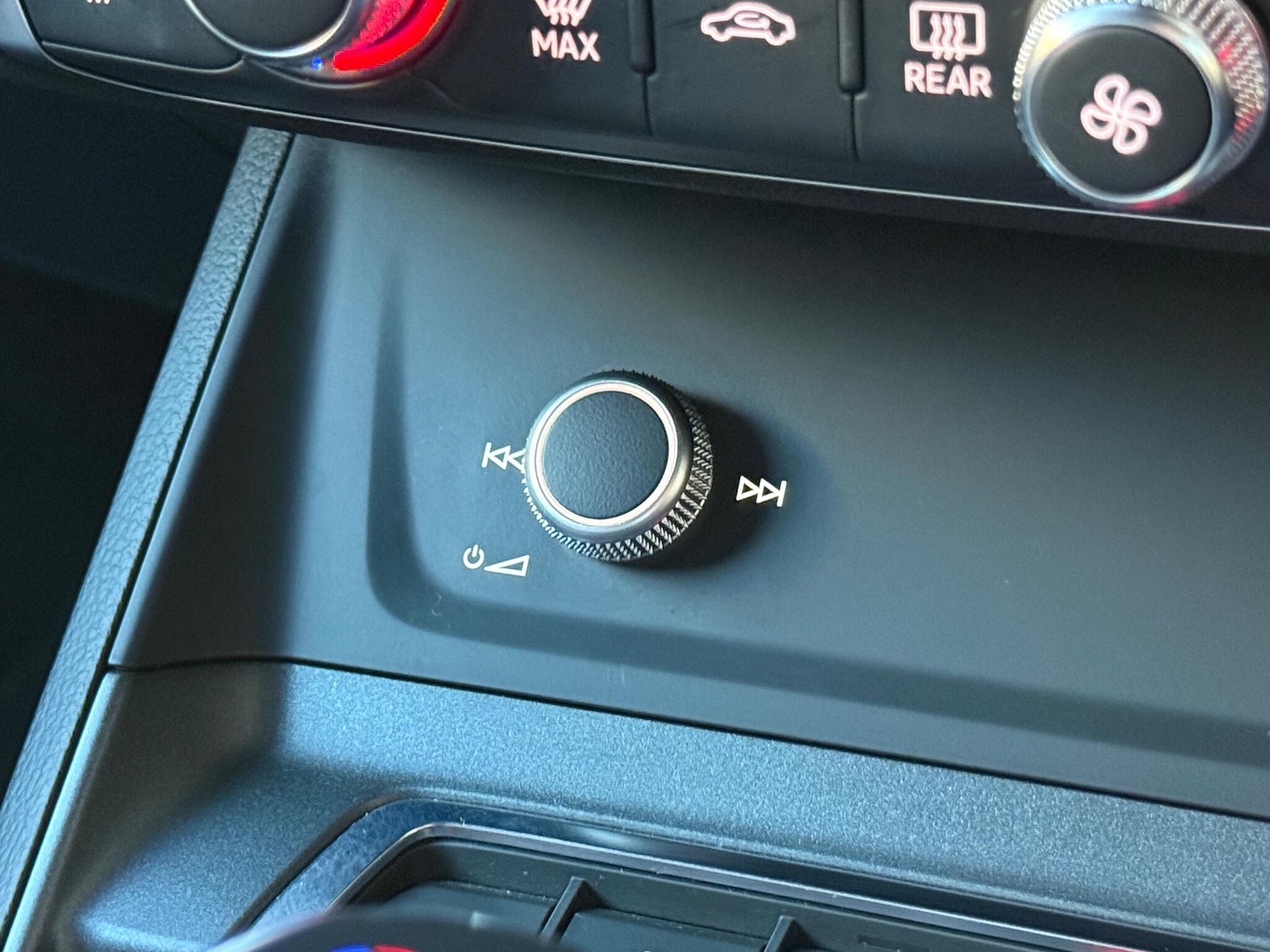 Used Audi RS Q3 2020 for sale - 77376802: Photo 17