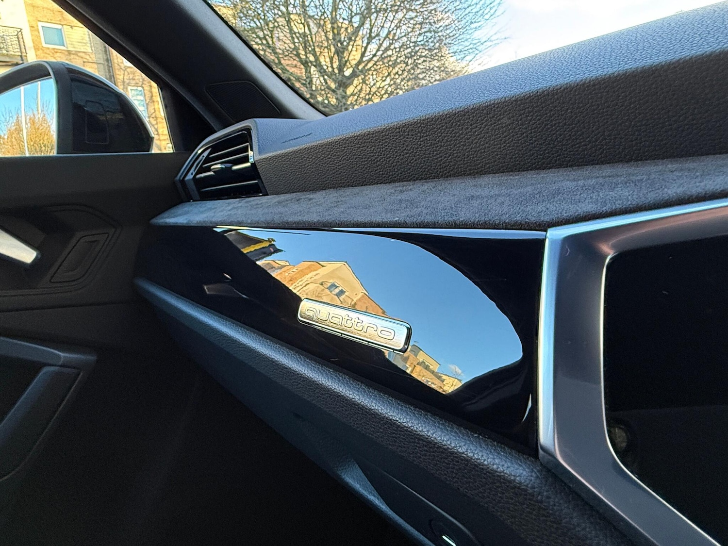 Used Audi RS Q3 2020 for sale - 77376802: Photo 34