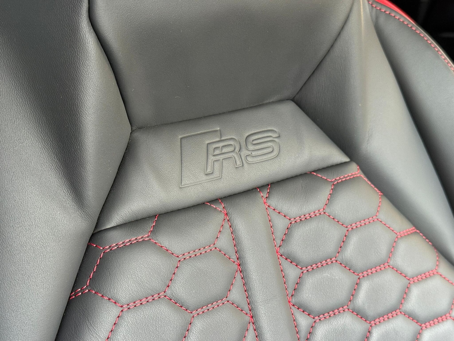 Used Audi RS Q3 2020 for sale - 77376802: Photo 40