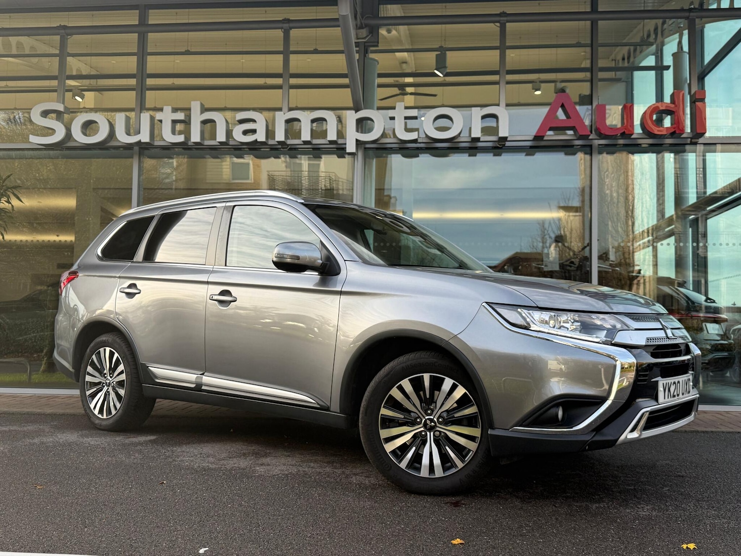 Used Mitsubishi Outlander 2020 for sale - 76561561: Photo 1