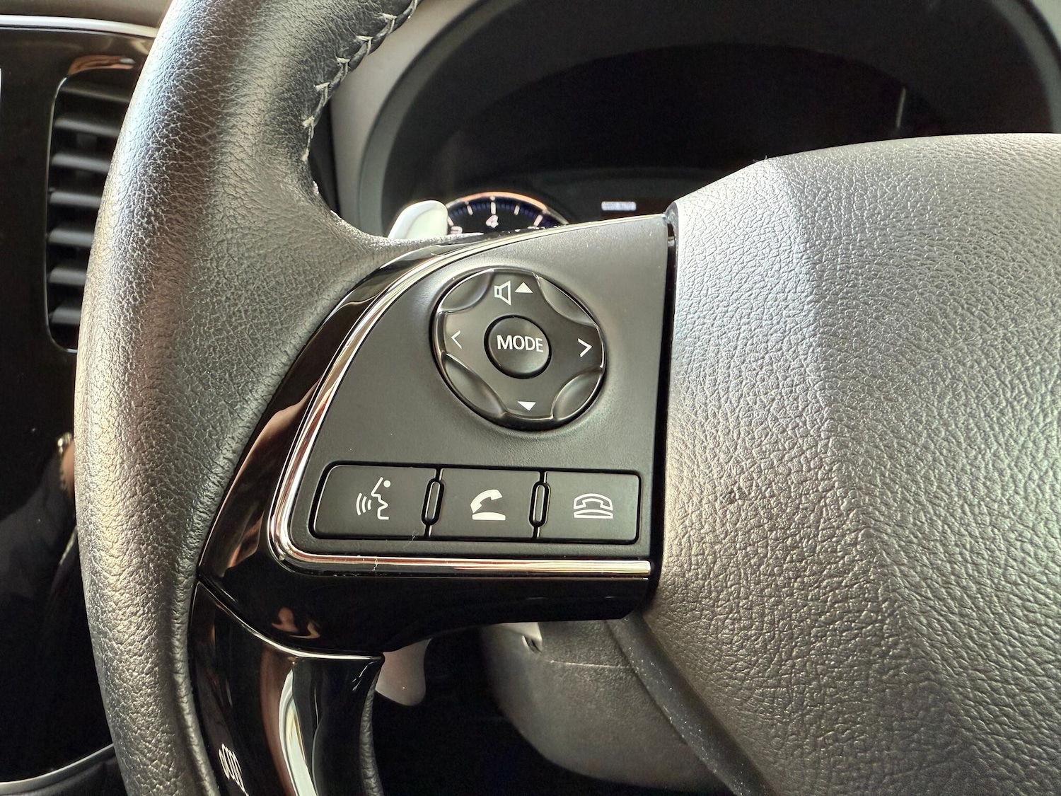 Used Mitsubishi Outlander 2020 for sale - 76561561: Photo 10