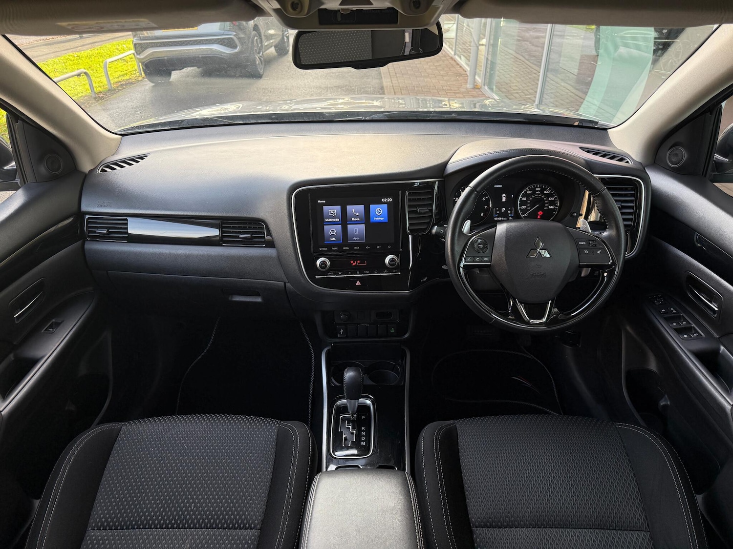 Used Mitsubishi Outlander 2020 for sale - 76561561: Photo 3