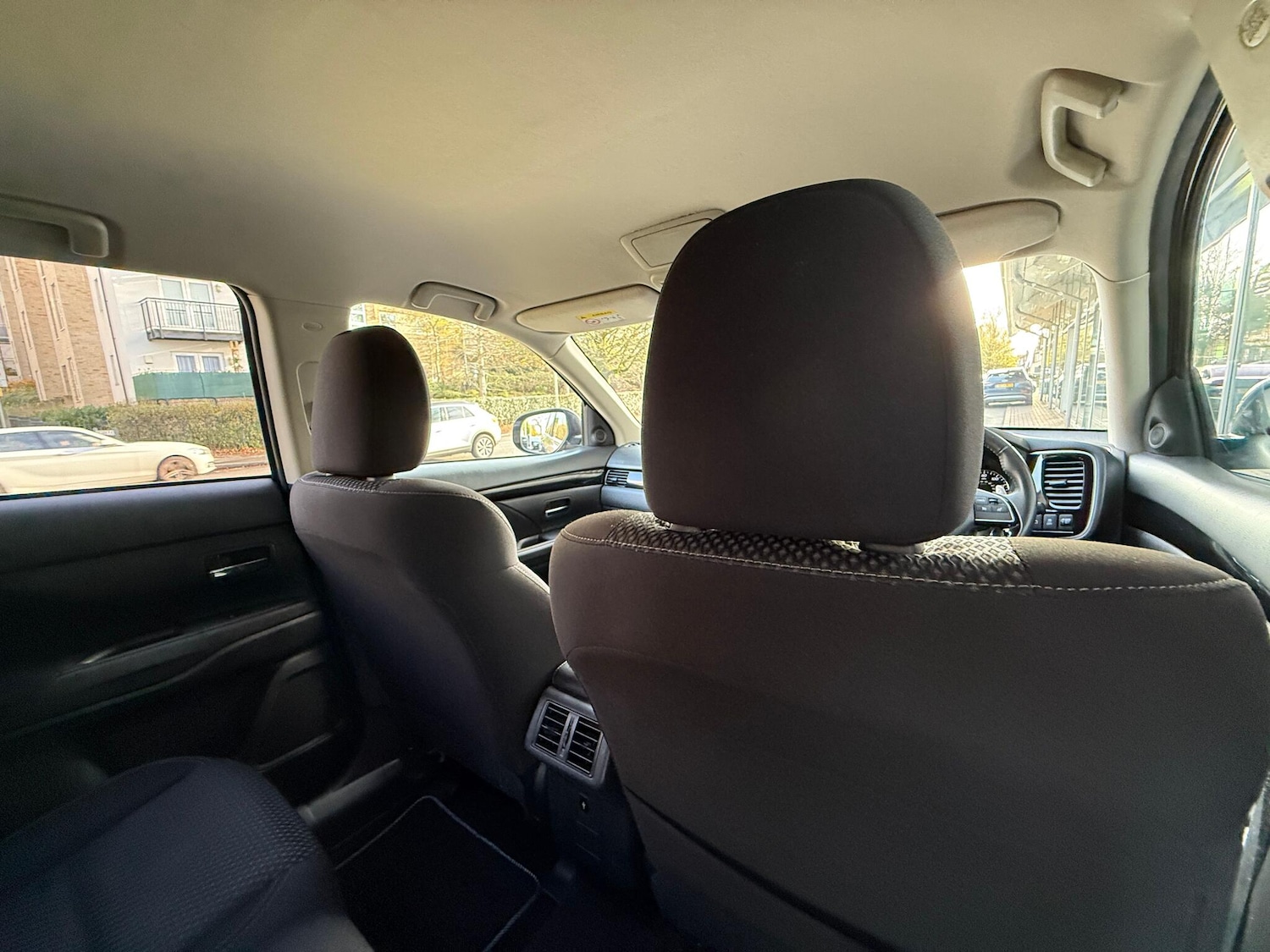 Used Mitsubishi Outlander 2020 for sale - 76561561: Photo 36