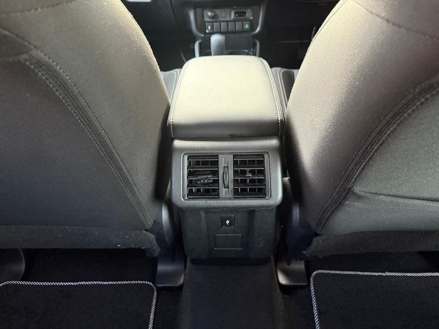 Used Mitsubishi Outlander 2020 for sale - 76561561: Photo 38