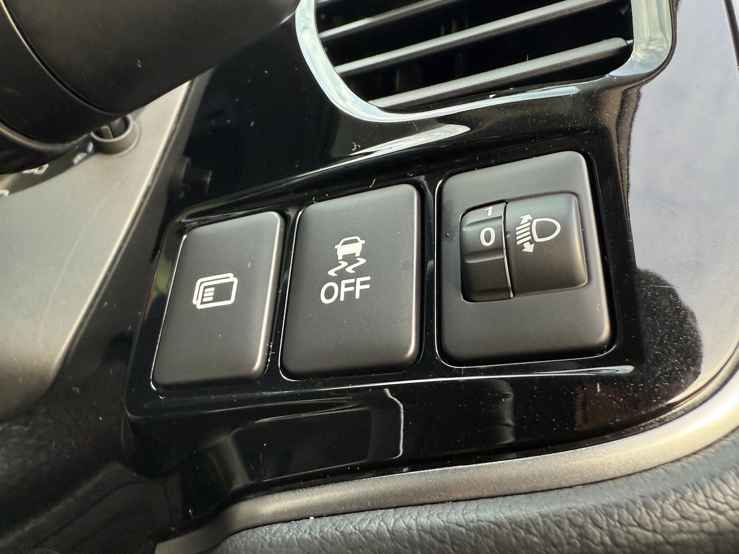 Used Mitsubishi Outlander 2020 for sale - 76561561: Photo 64