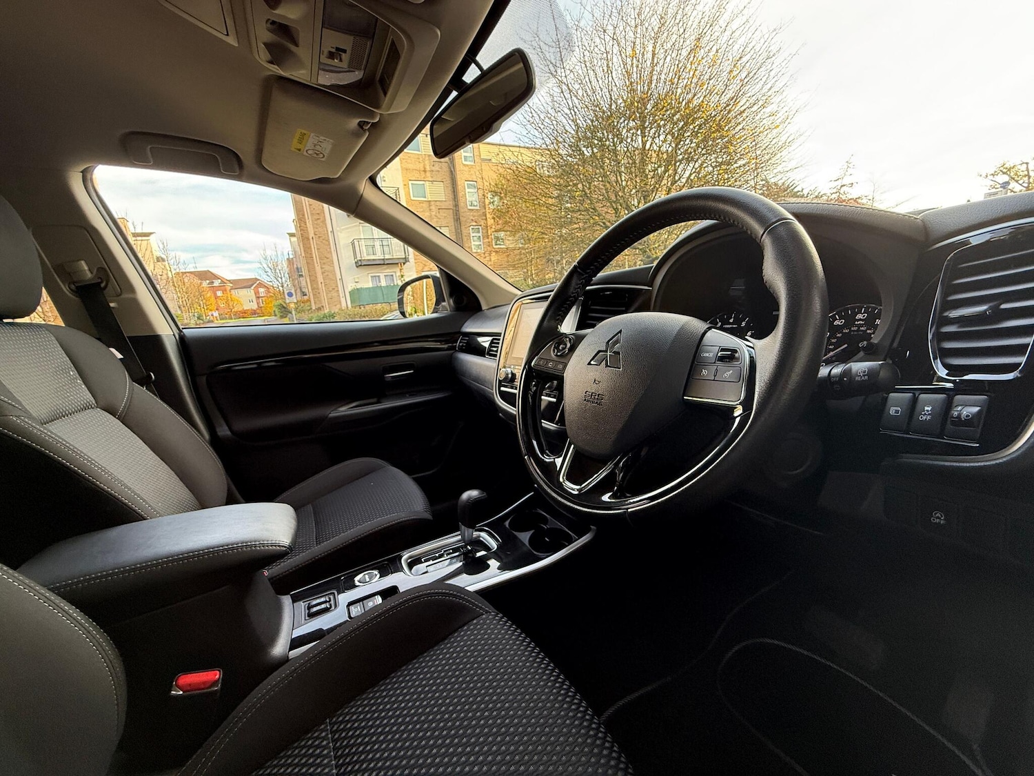 Used Mitsubishi Outlander 2020 for sale - 76561561: Photo 9