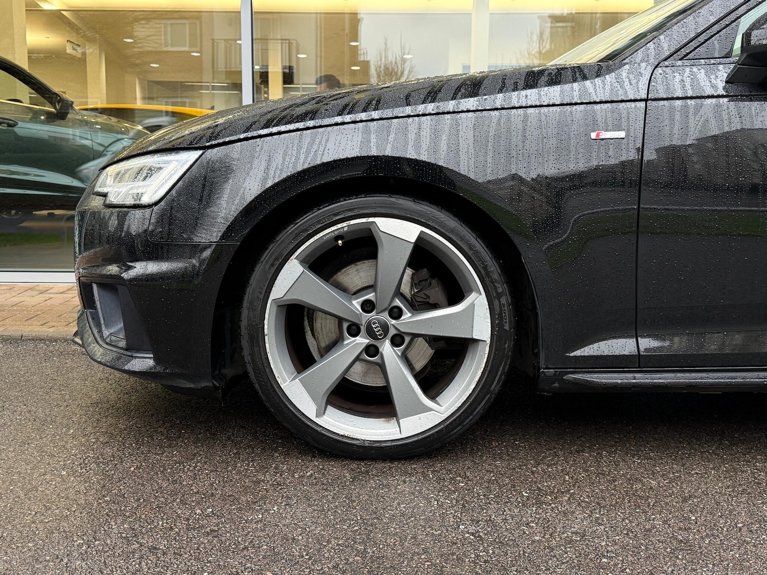 Used Audi A4 2019 for sale - 77015810: Photo 10