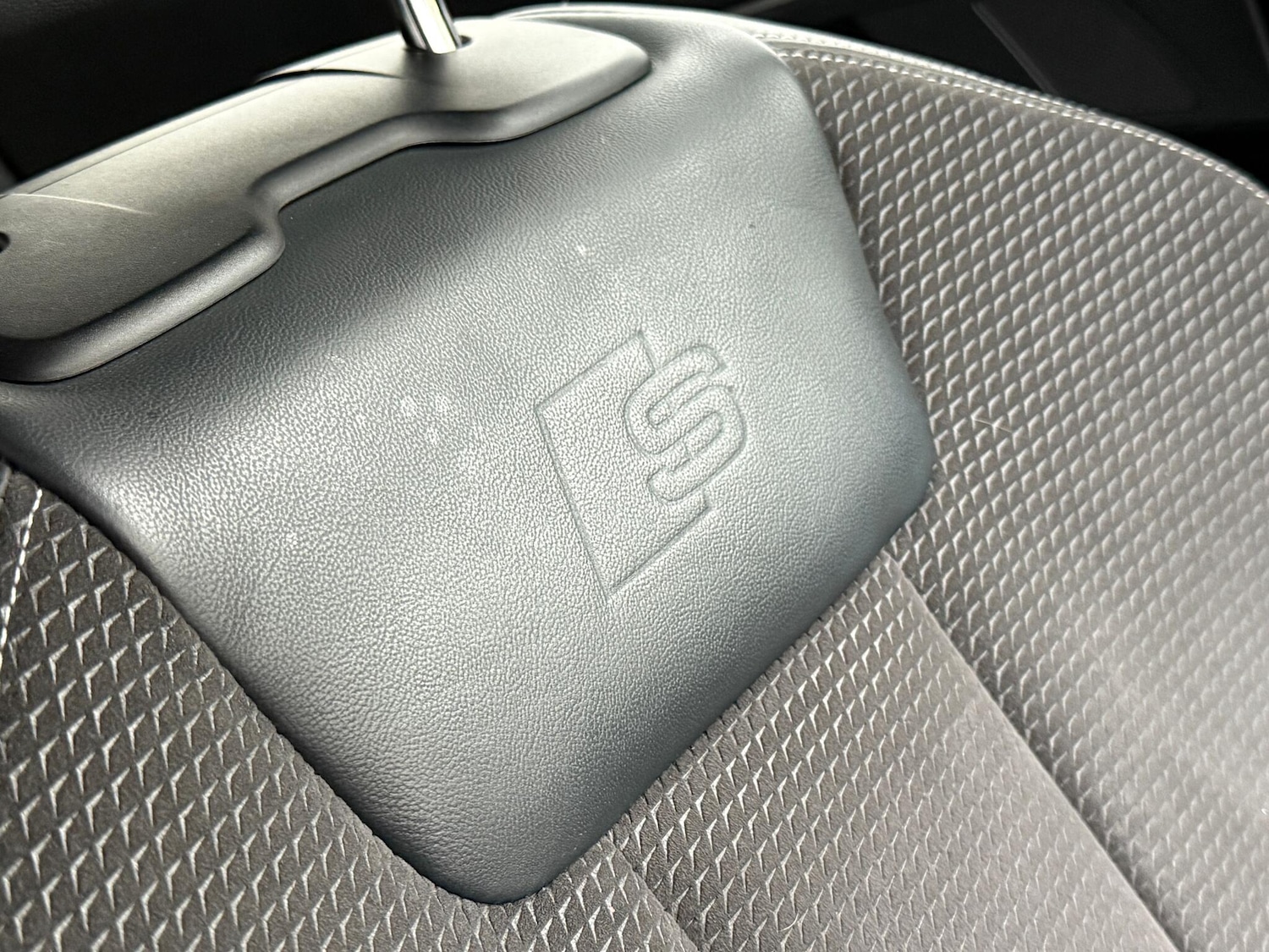 Used Audi A4 2019 for sale - 77015810: Photo 28