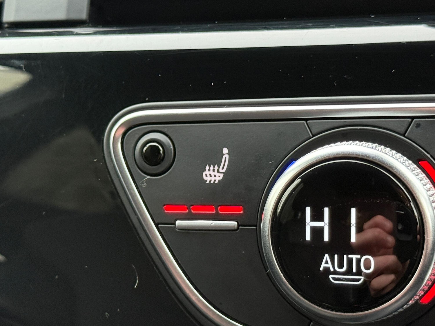 Used Audi A4 2019 for sale - 77015810: Photo 6