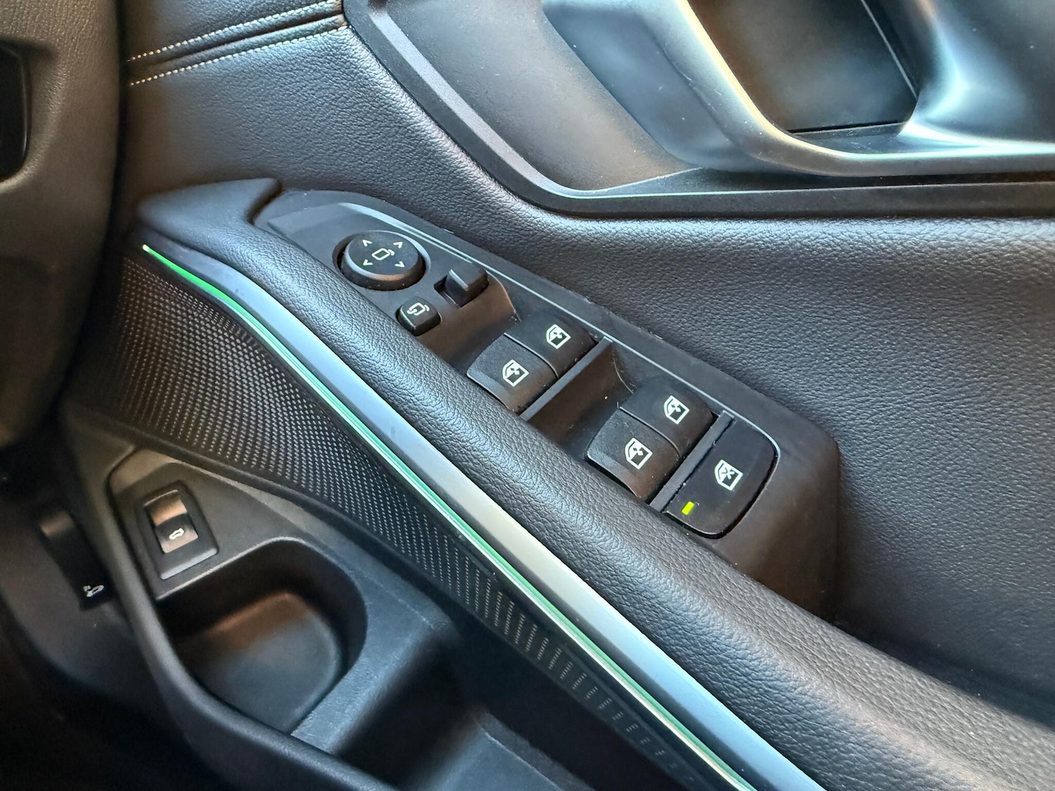 Used BMW 3 Series 2023 for sale - 77439652: Photo 10