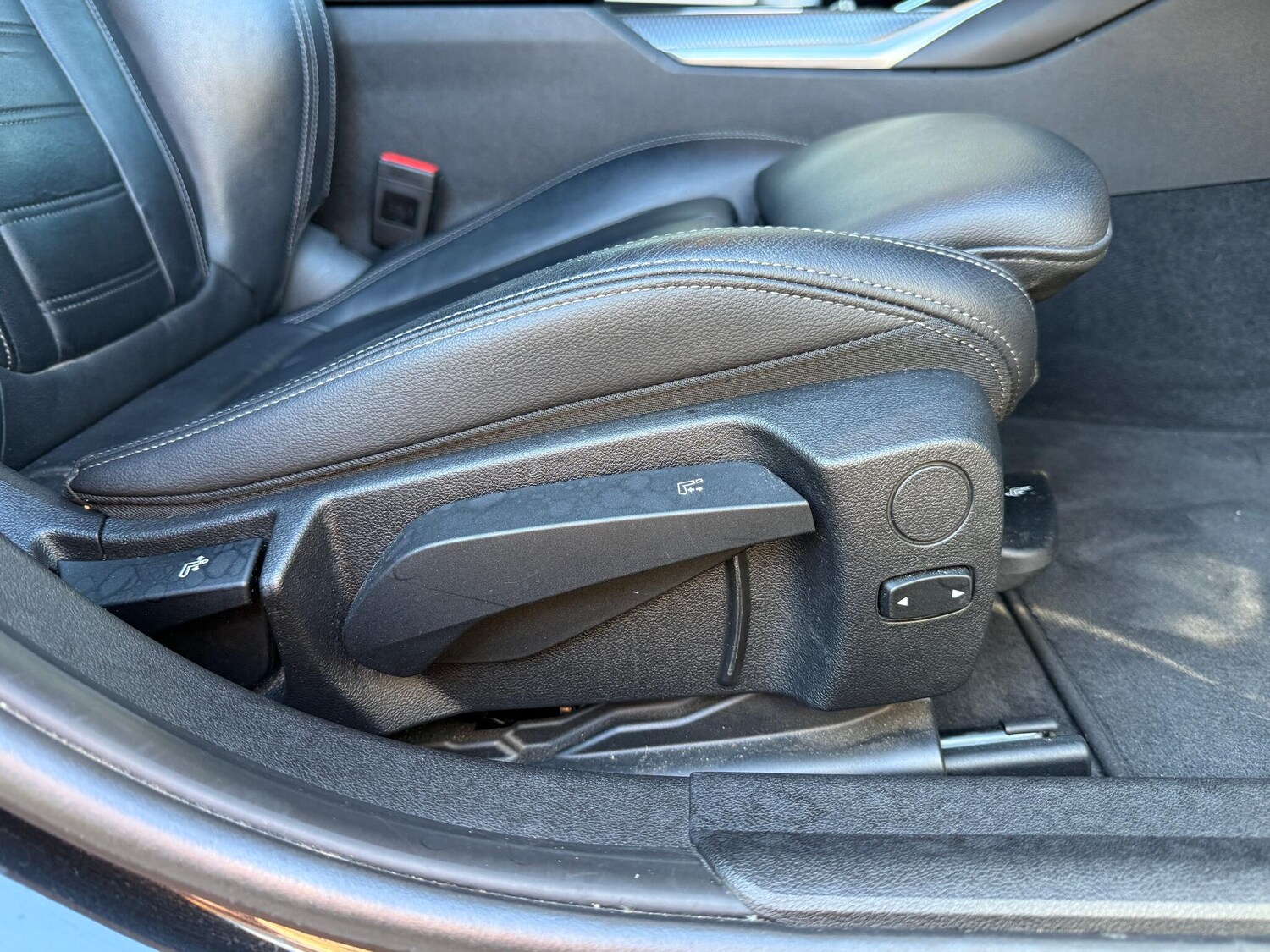 Used BMW 3 Series 2023 for sale - 77439652: Photo 64