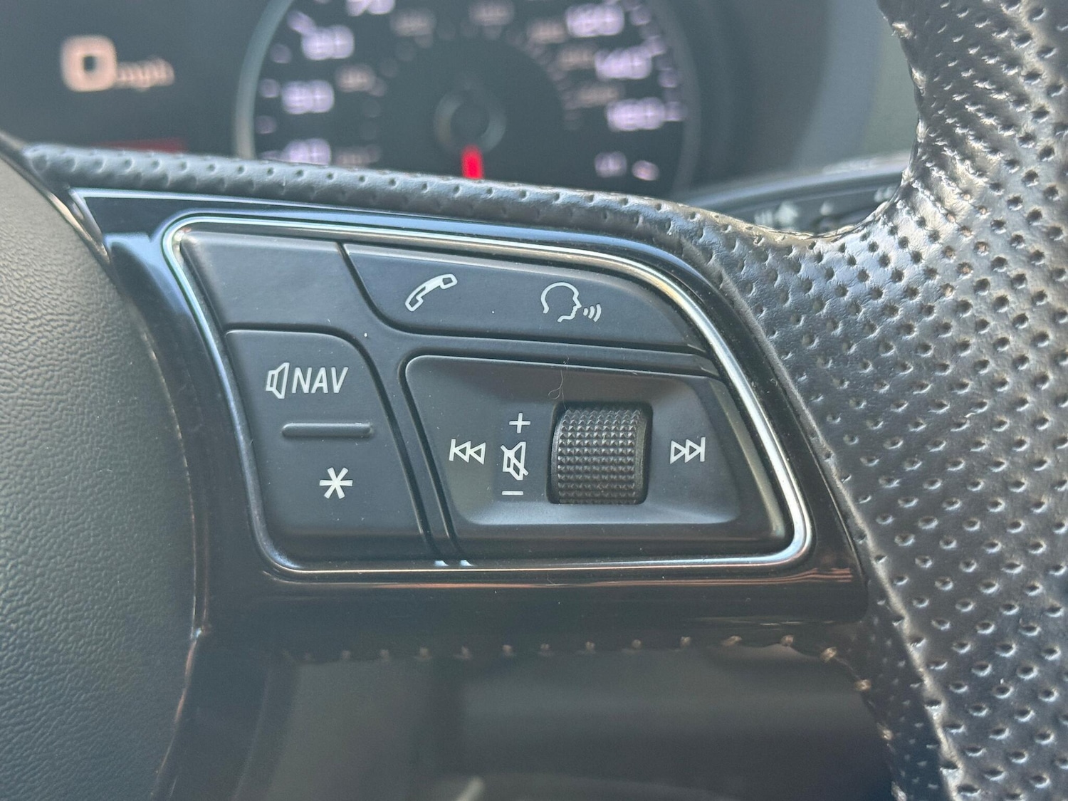 Used Audi A3 Cabriolet 2016 for sale - 76370174: Photo 10