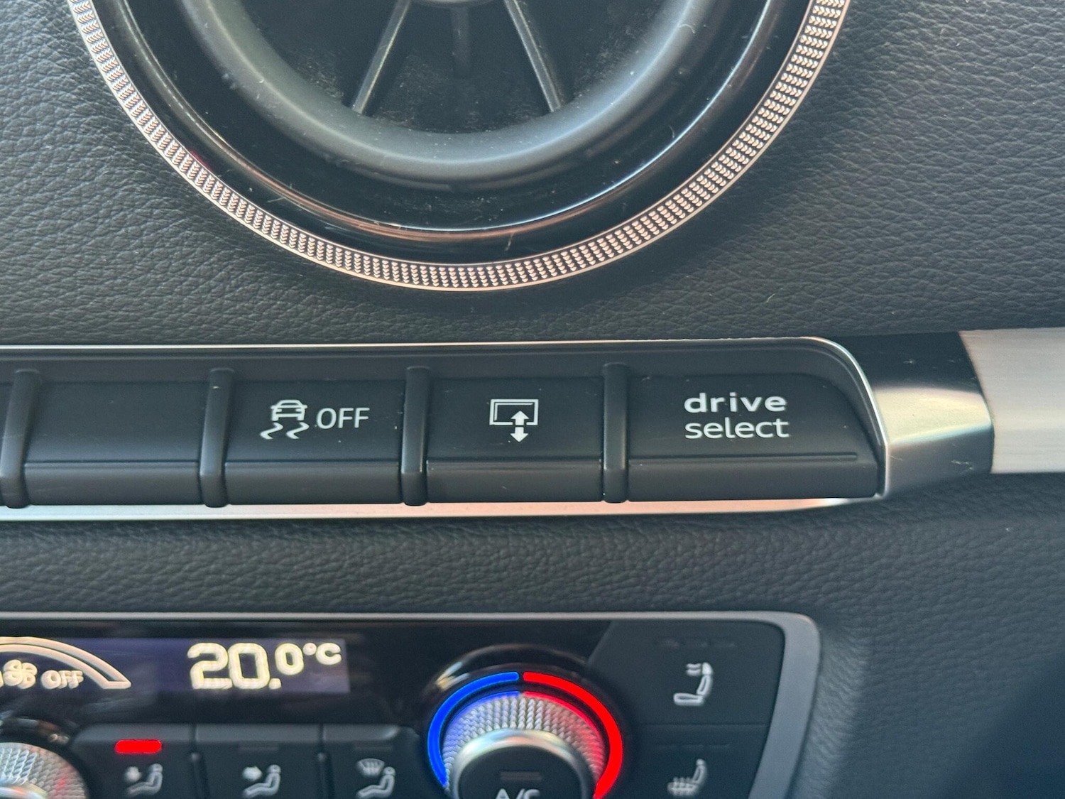 Used Audi A3 Cabriolet 2016 for sale - 76370174: Photo 50