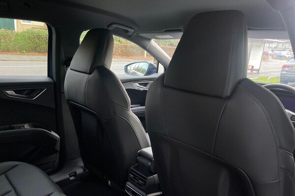 Used Audi Q4 e-tron 2024 for sale - 76020448: Photo 23