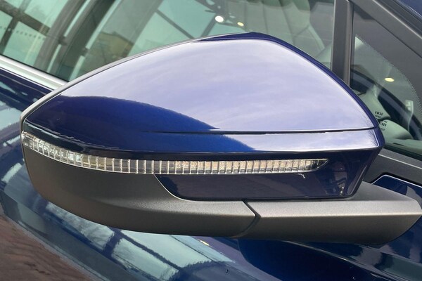 Used Audi Q4 e-tron 2024 for sale - 76020448: Photo 53