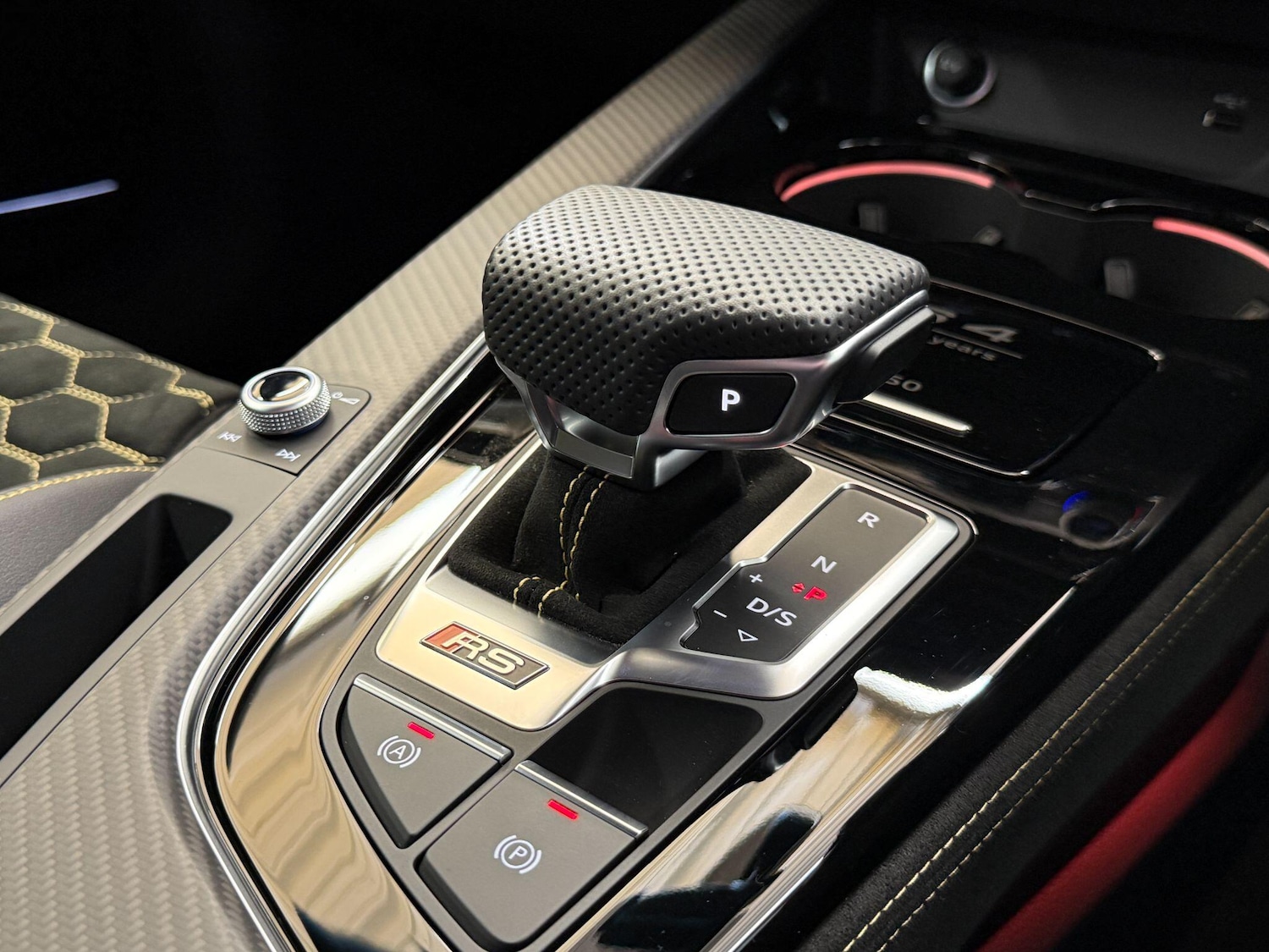 Used Audi RS4 2025 for sale - 76781518: Photo 9