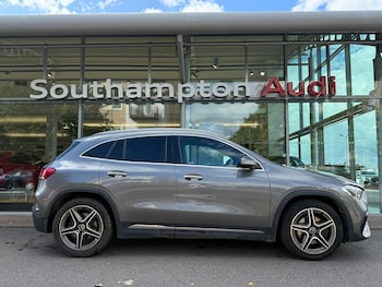 Used Mercedes-Benz GLA 2020 for sale - 75729563: Photo