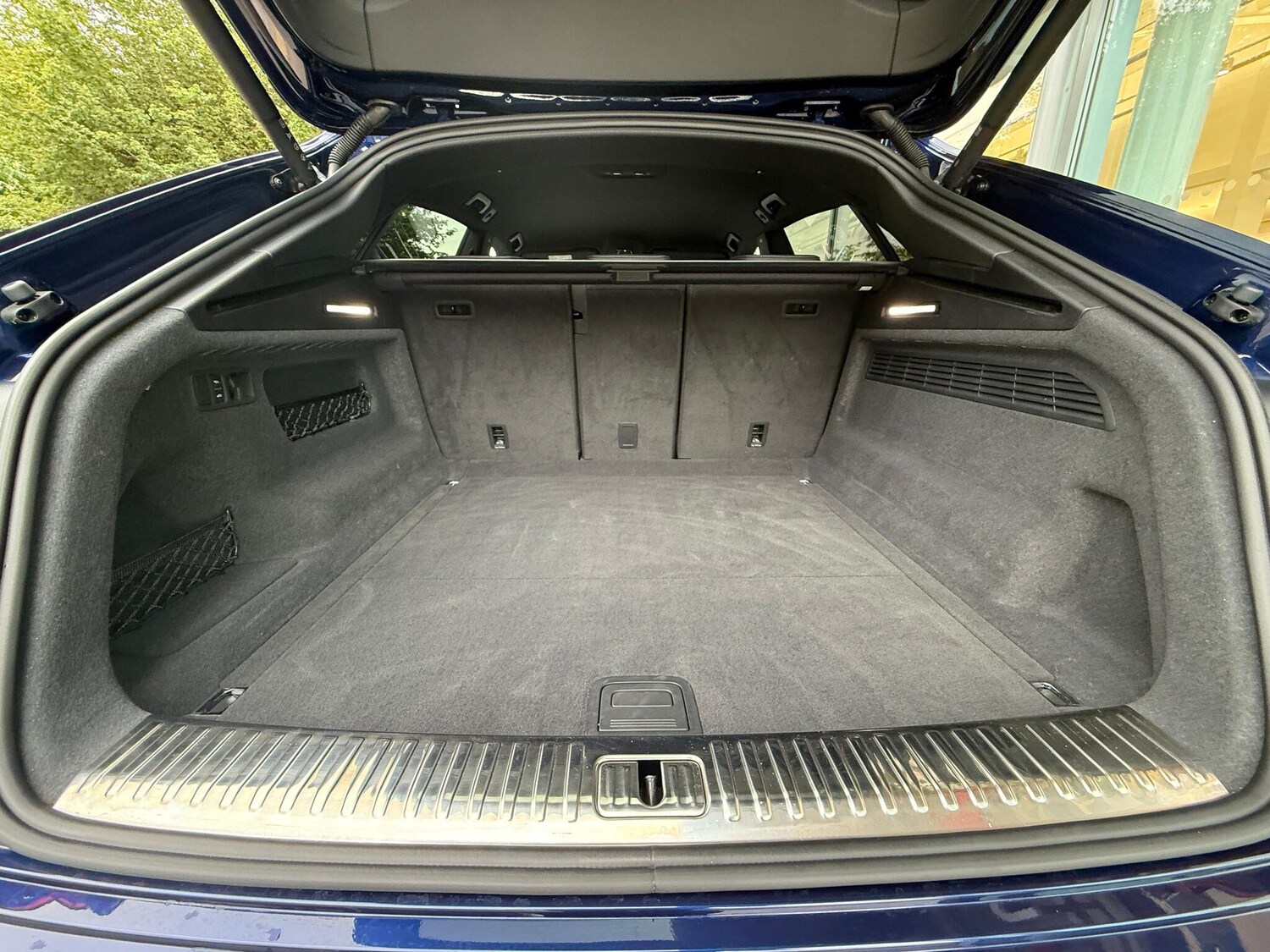 Vehicle 46