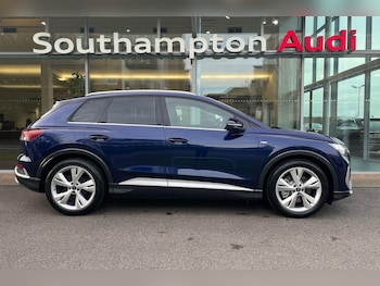 Used Audi Q4 e-tron 2024 for sale - 75866659: Photo