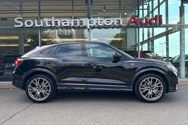 Used Audi Q3 2025 for sale - 75318788: Photo 2