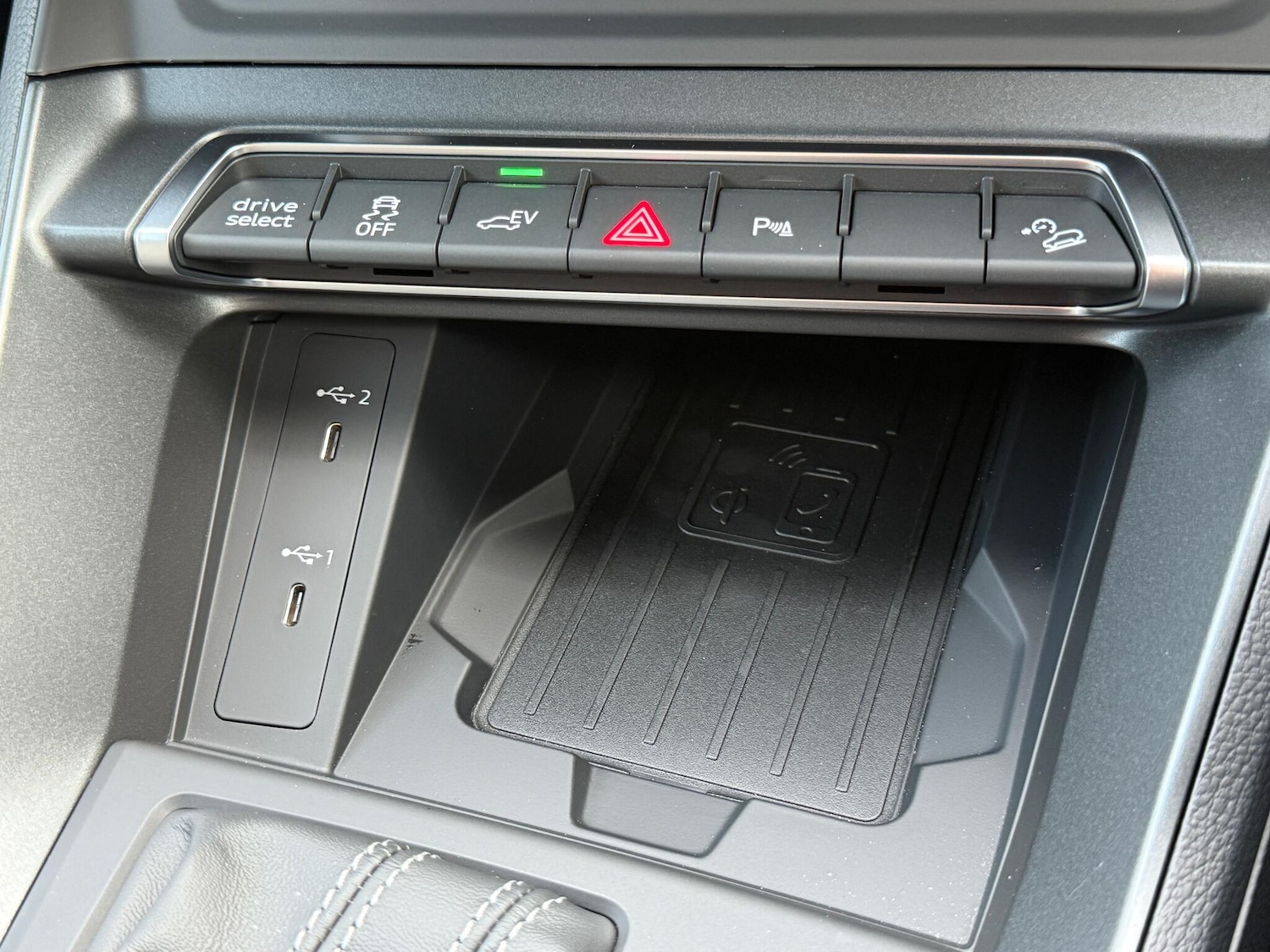 Vehicle 28