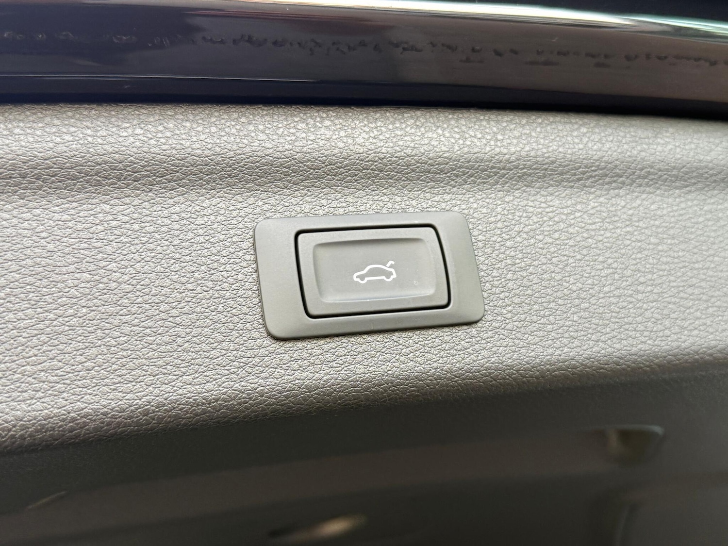 Vehicle 48
