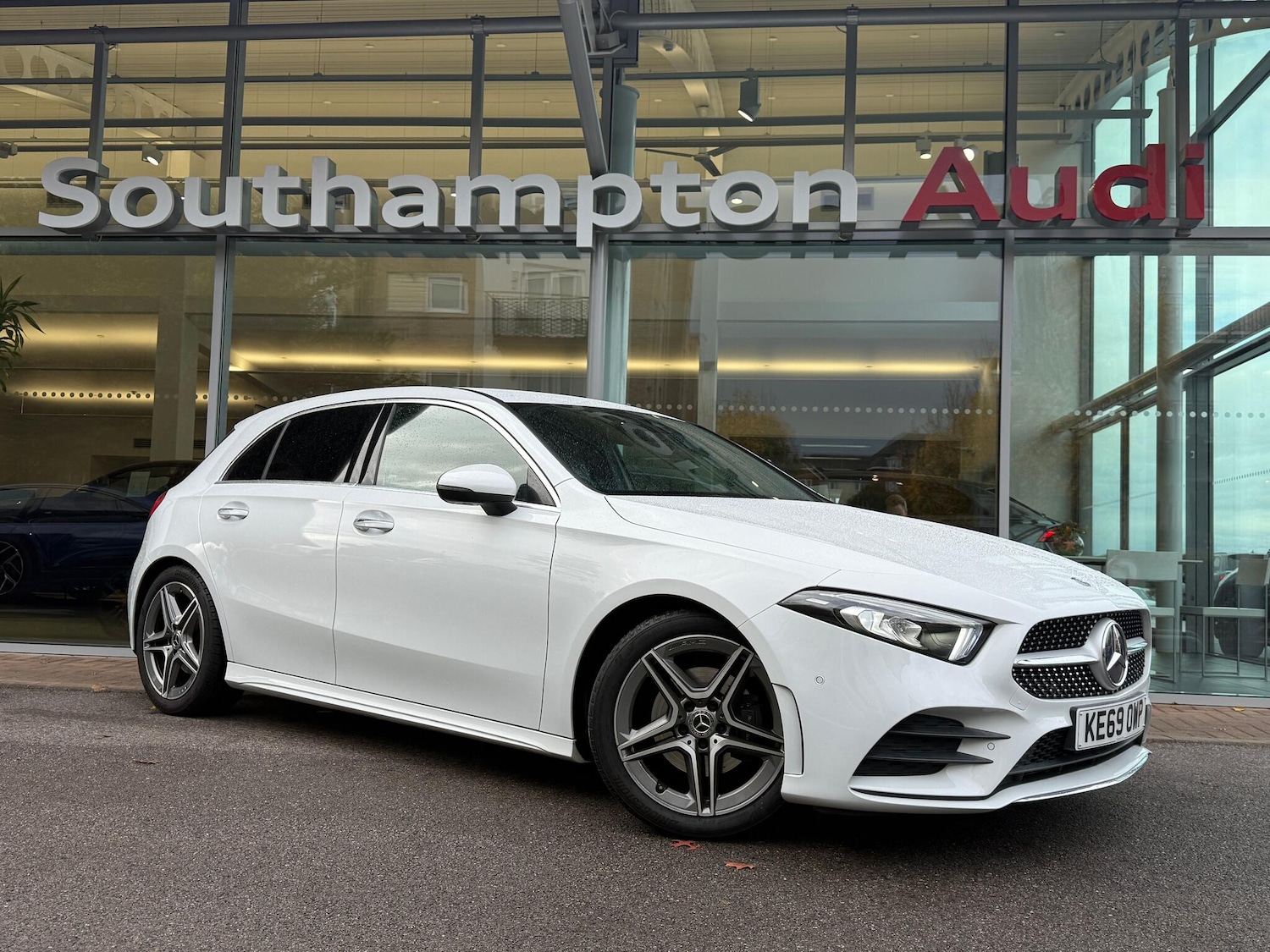 Used Mercedes-Benz A-Class 2020 for sale - 76360662: Photo 1