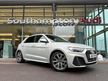 Audi - A1