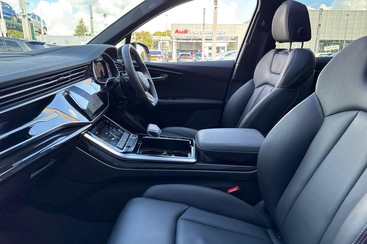 Used Audi Q7 2025 for sale - 76899491: Photo 30