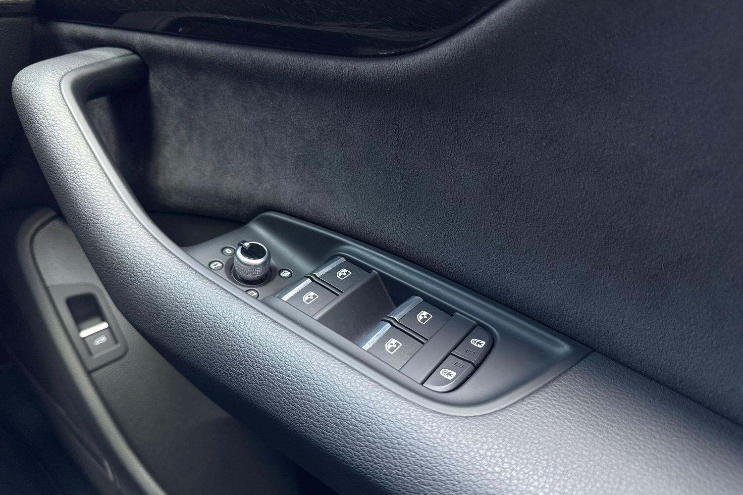 Used Audi Q7 2025 for sale - 76899491: Photo 43