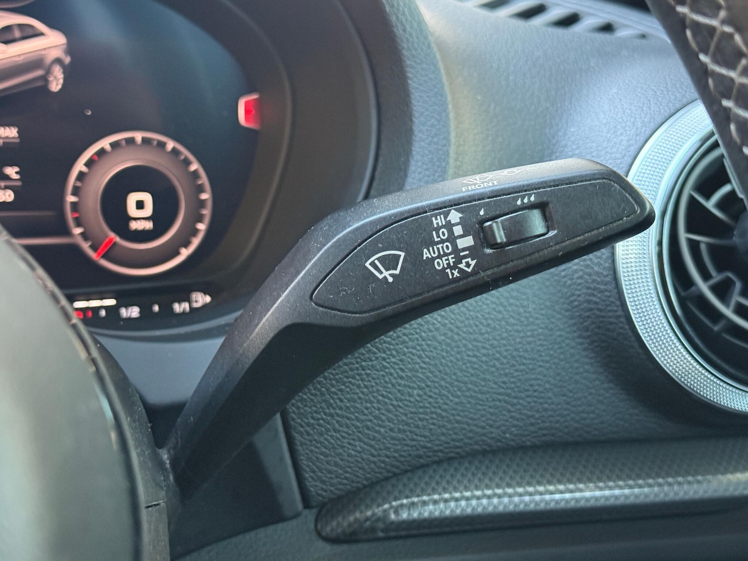 Used Audi RS3 2018 for sale - 77103545: Photo 12