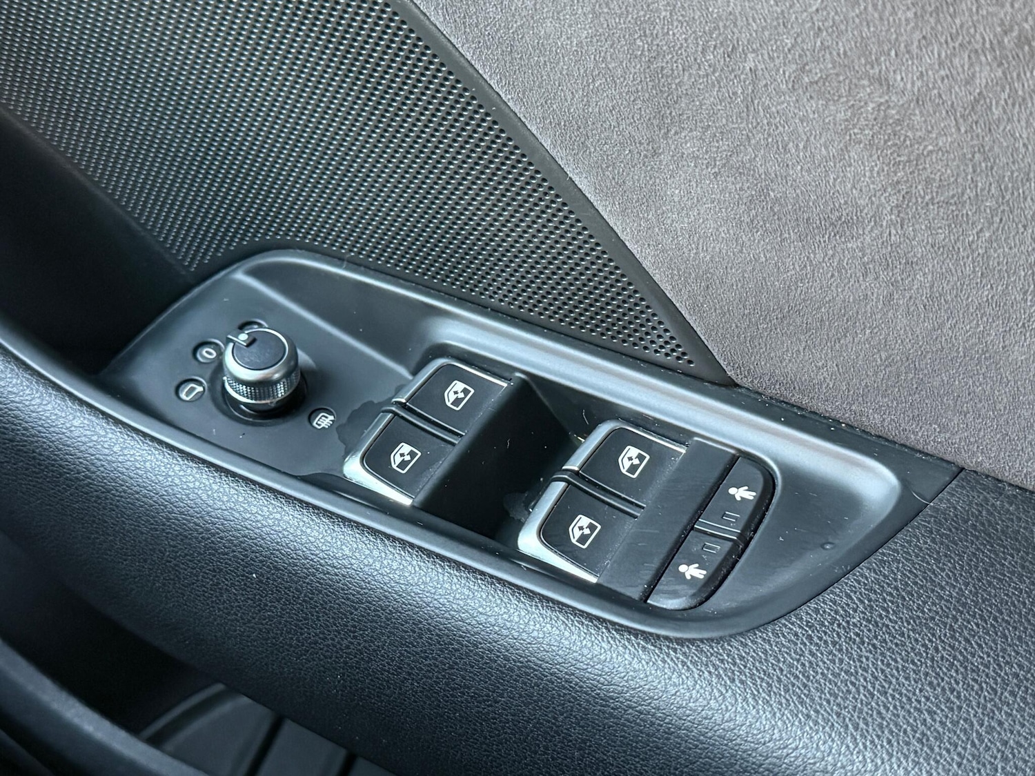 Used Audi RS3 2018 for sale - 77103545: Photo 30