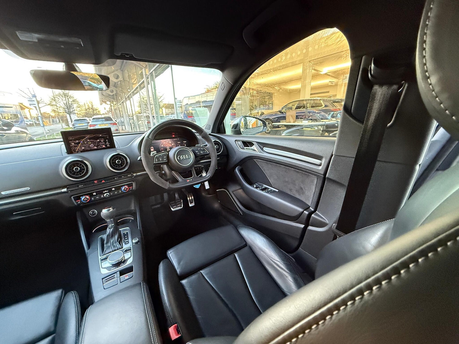 Used Audi RS3 2018 for sale - 77103545: Photo 45