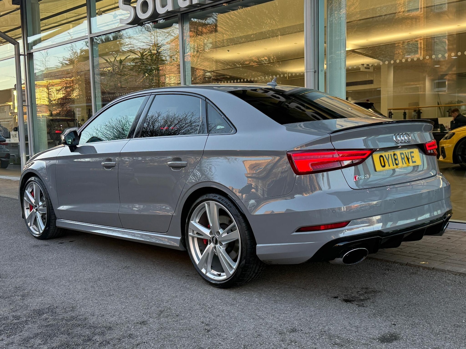 Used Audi RS3 2018 for sale - 77103545: Photo 5