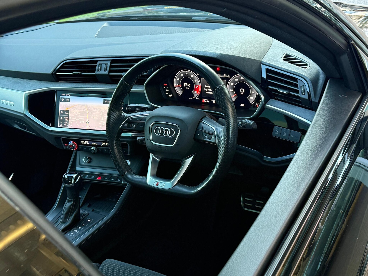 Used Audi Q3 2021 for sale - 76832768: Photo 38