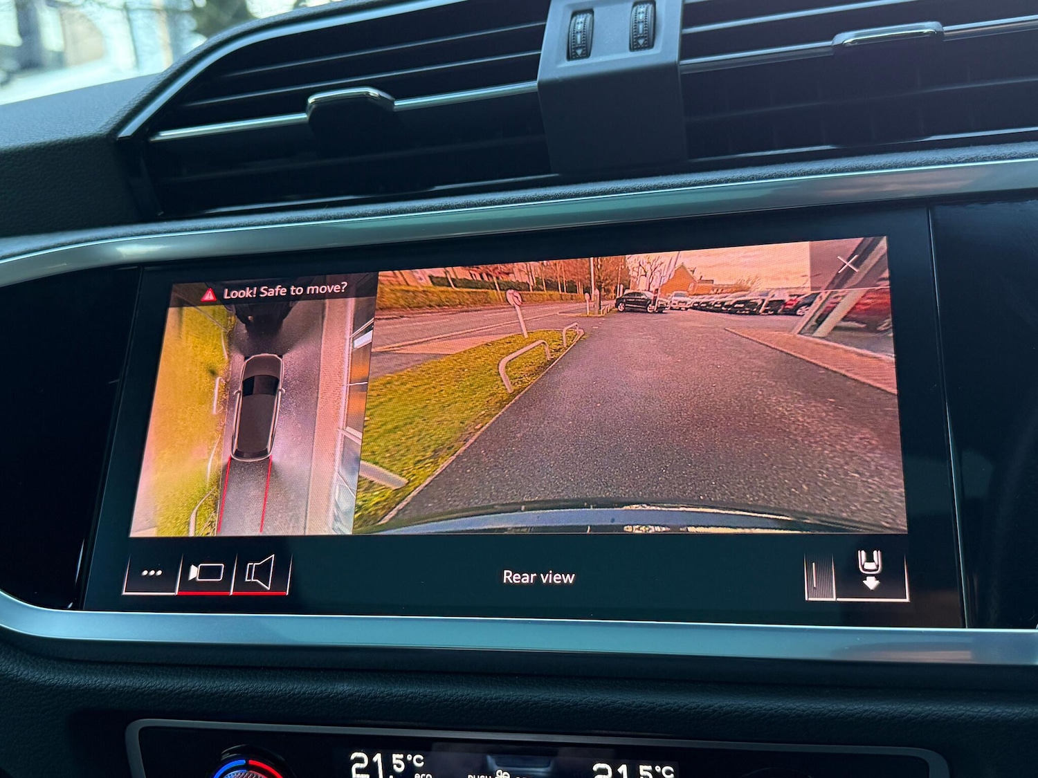 Used Audi Q3 2021 for sale - 76832768: Photo 5