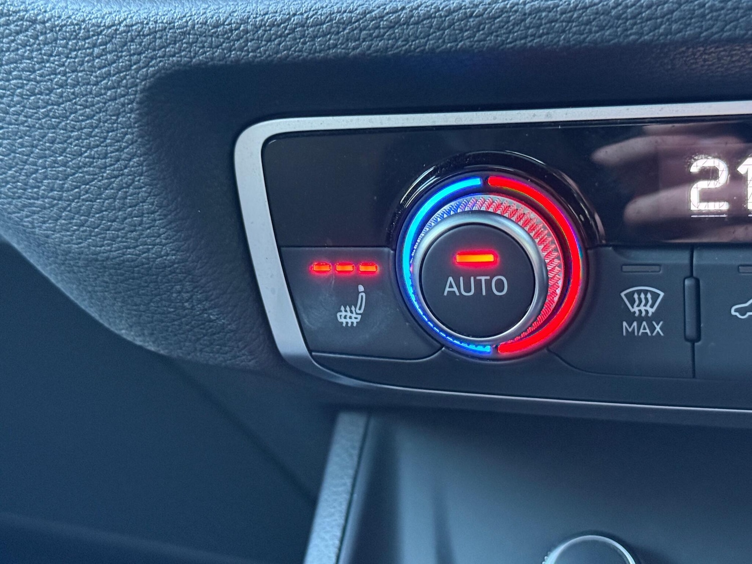 Used Audi Q3 2021 for sale - 76832768: Photo 6