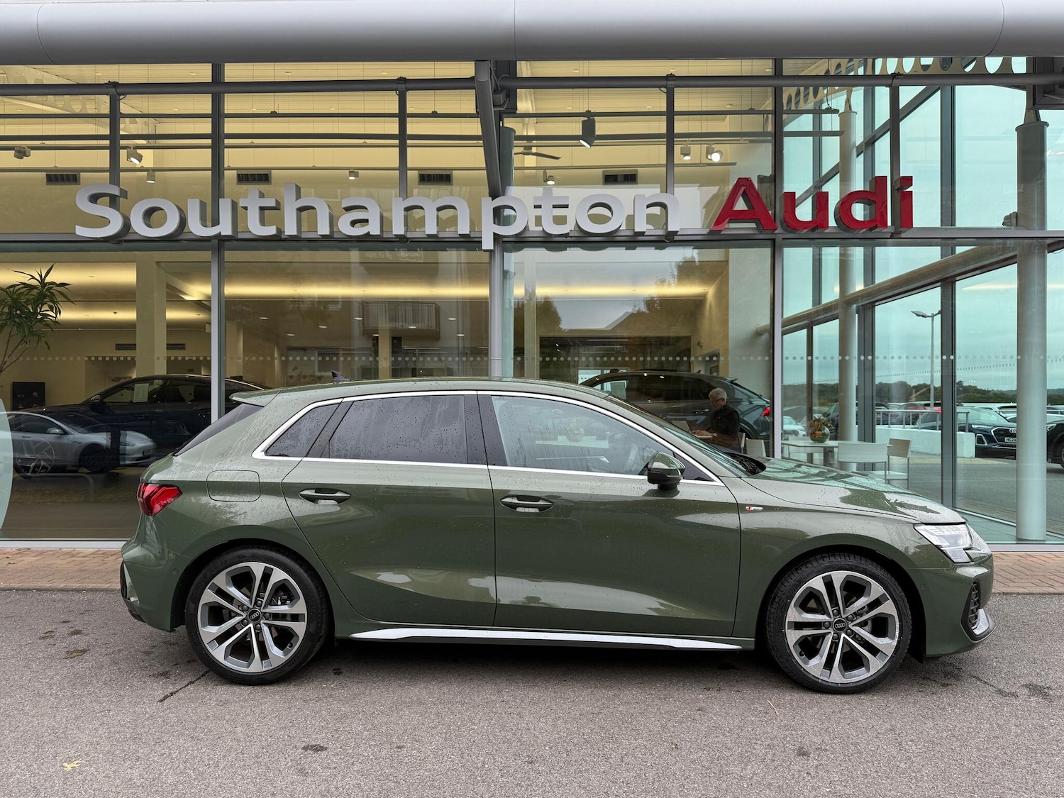 Used Audi A3 2025 for sale - 76294847: Photo 2