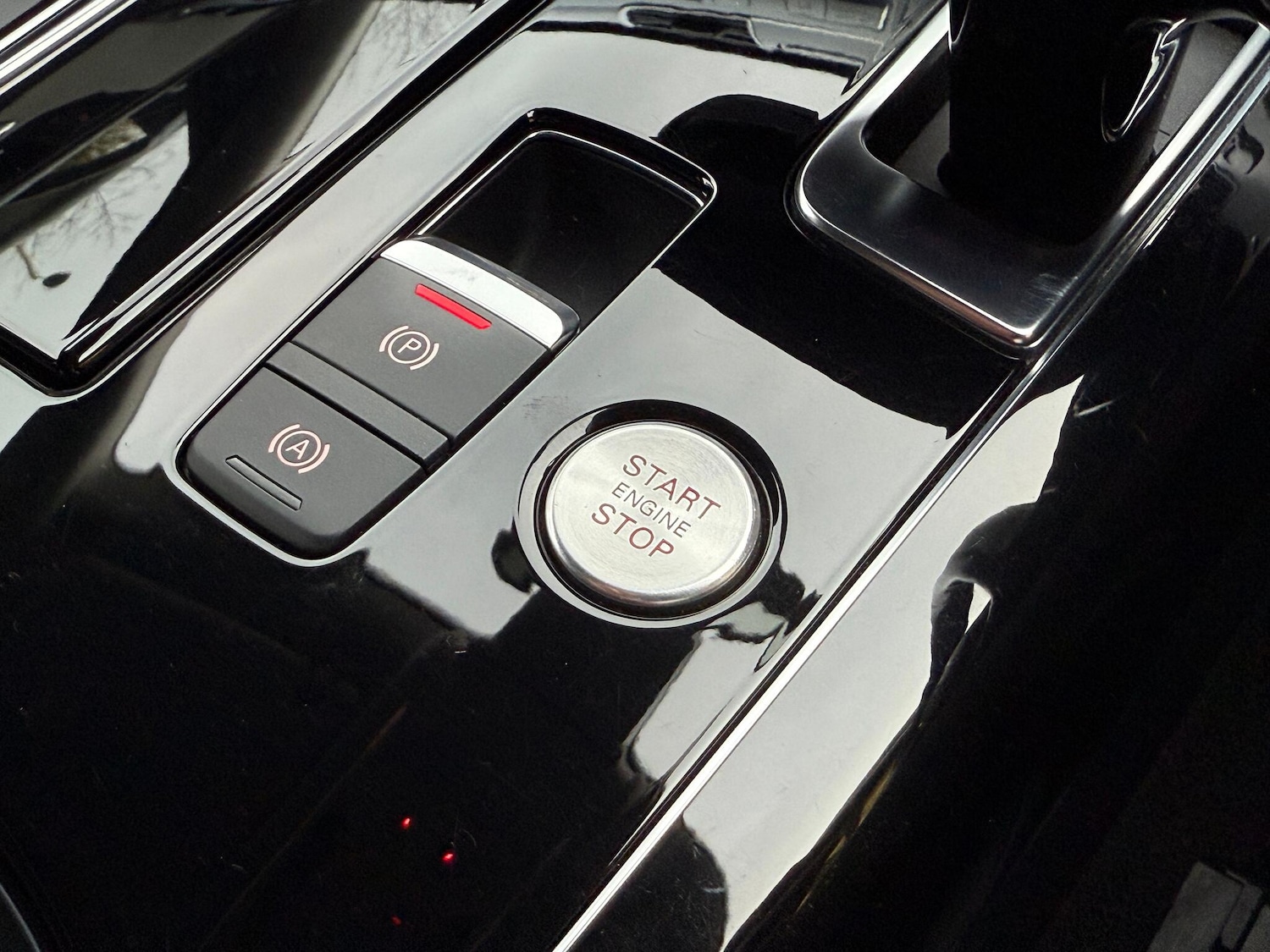 Used Audi A8 2014 for sale - 76499517: Photo 16