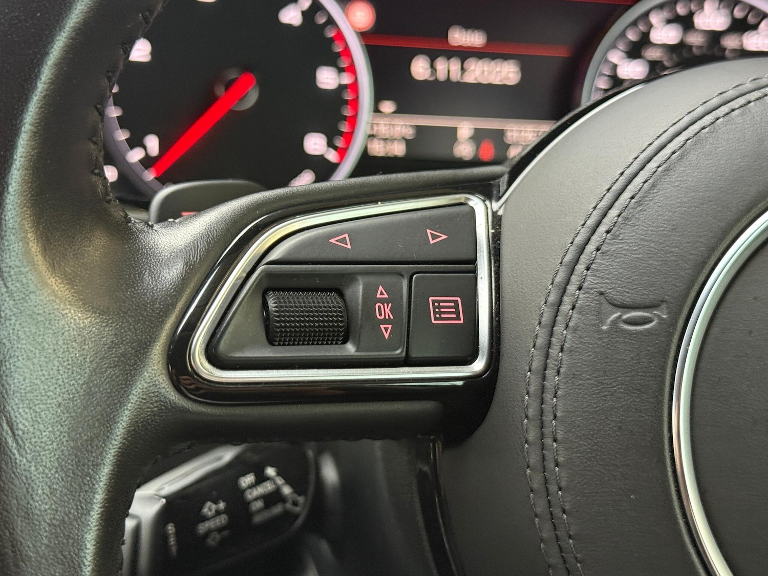 Used Audi A8 2014 for sale - 76499517: Photo 25