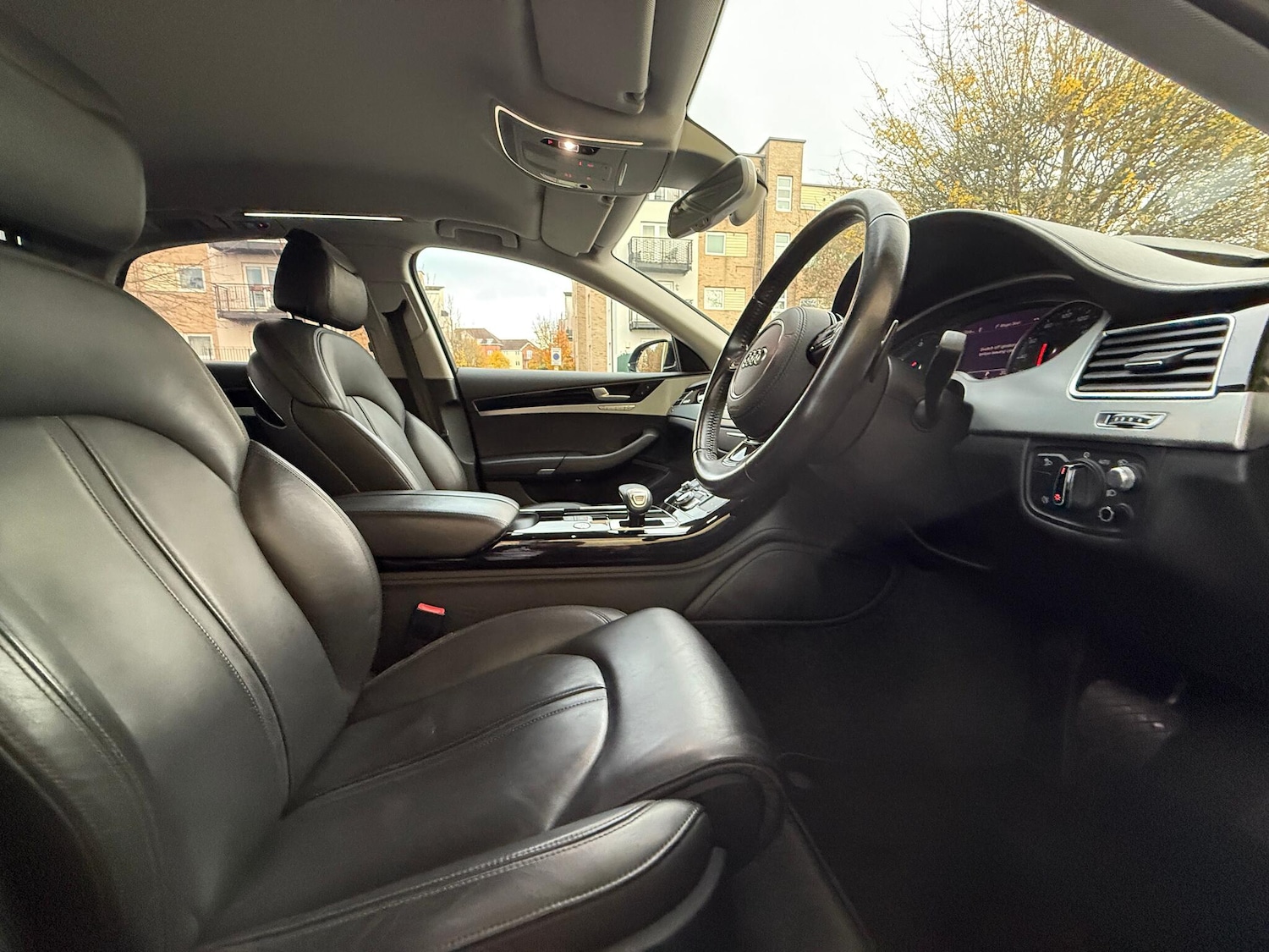 Used Audi A8 2014 for sale - 76499517: Photo 35